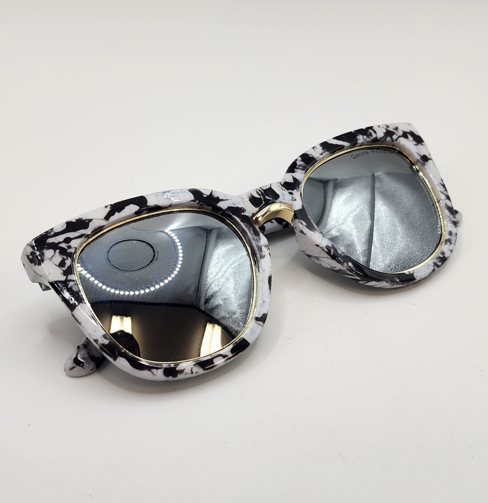 GENTLE MONSTER Marbled Sunglasses White Black 8873 53-19-141